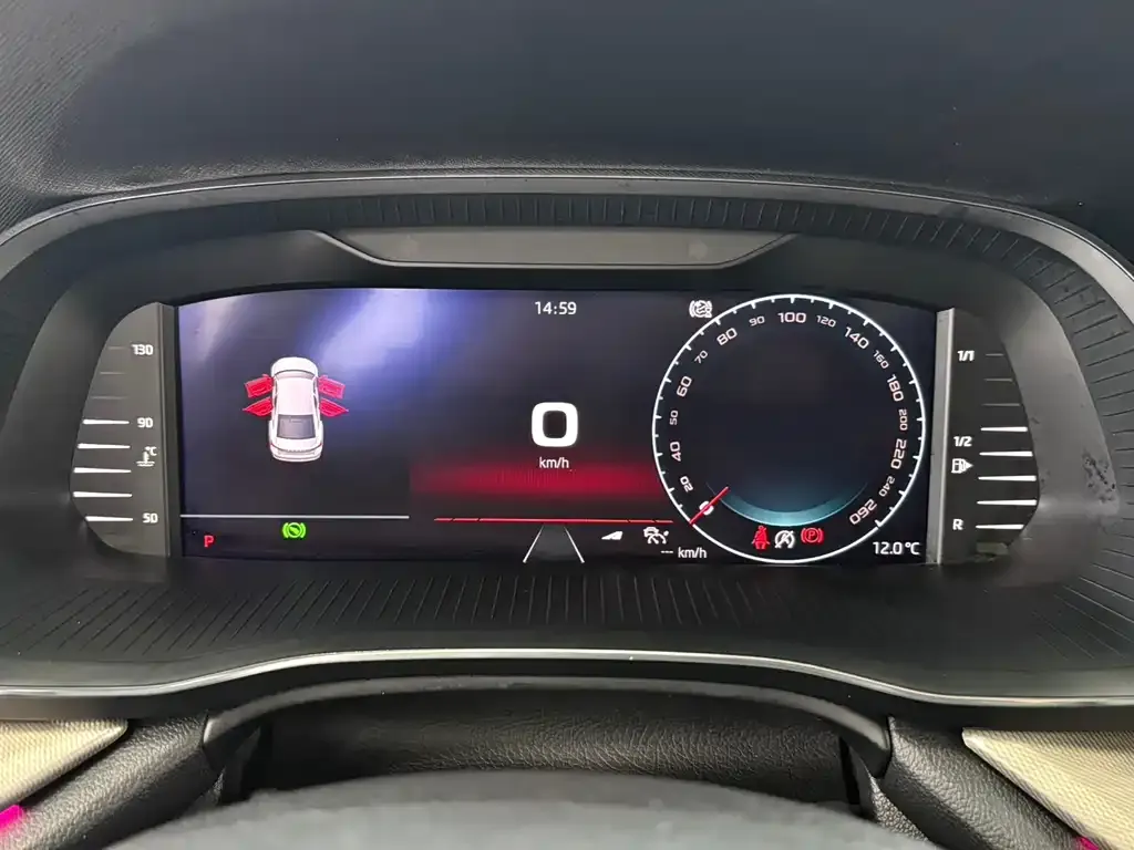 Skoda Octavia 2022 из CN, фото 5