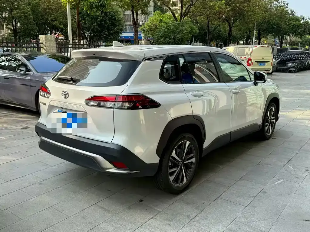 Toyota Frontlander 2022 из CN, фото 5