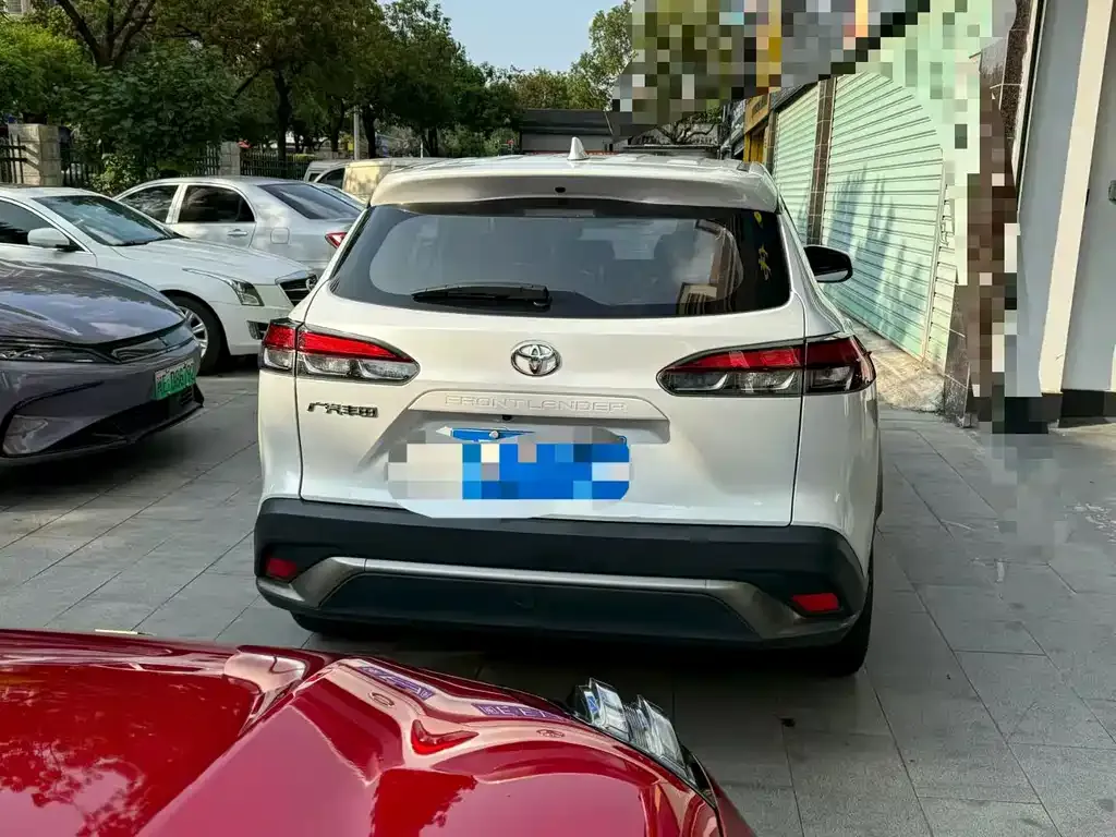 Toyota Frontlander 2022 из CN, фото 2