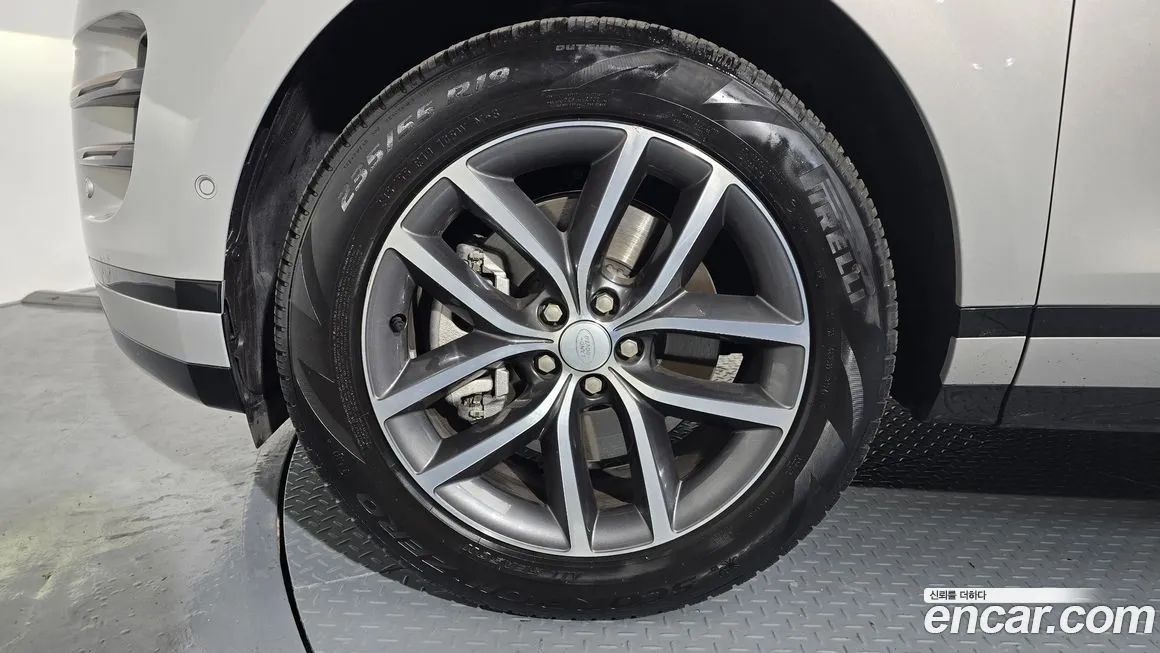 Land Rover Range Rover Evoque 2025 из KR, фото 9