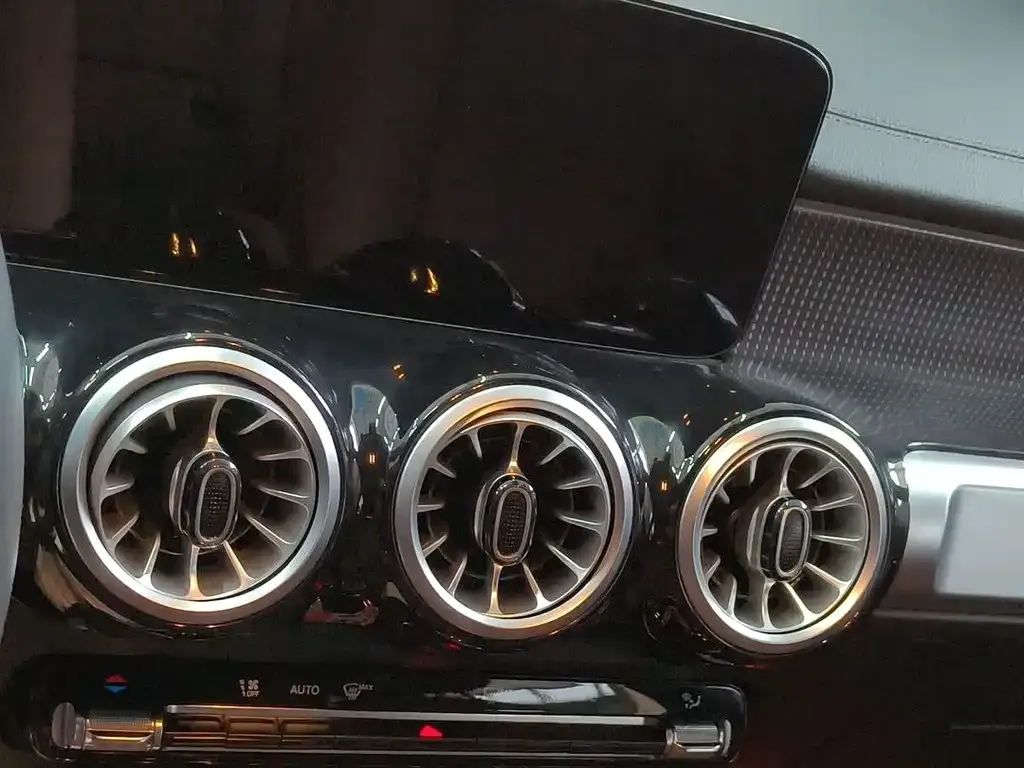 Mercedes-Benz GLB 2022 из CN, фото 6