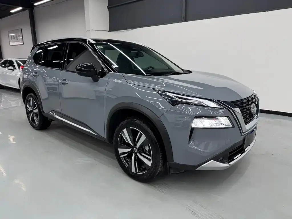 Nissan X-Trail — фото 5