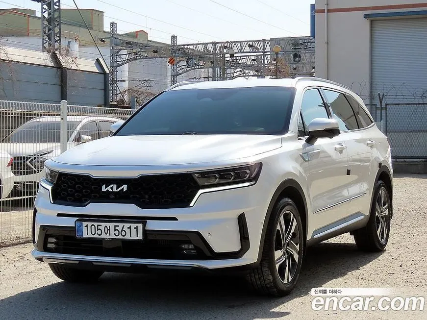 Kia Sorento — фото 7
