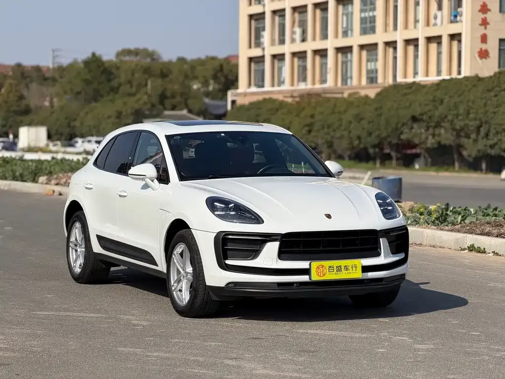 Porsche Macan — фото 5