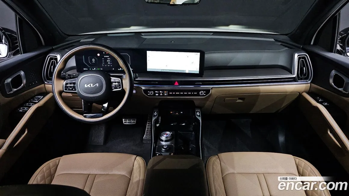 Kia Sorento — фото 8