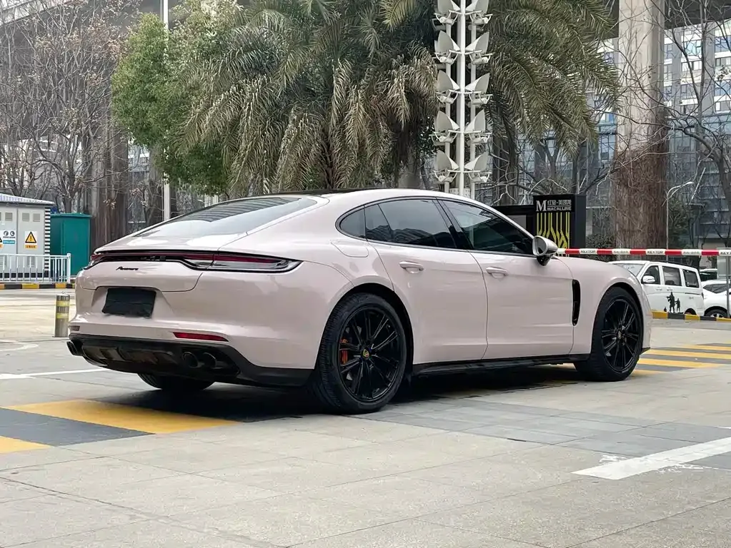 Porsche Panamera — фото 9