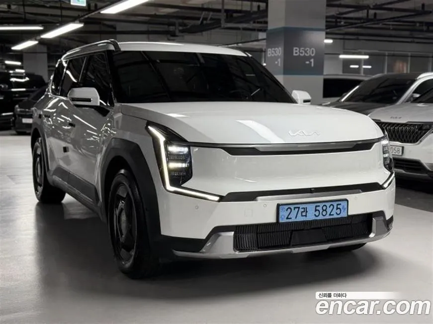 Kia EV9 2024 из KR, фото 10