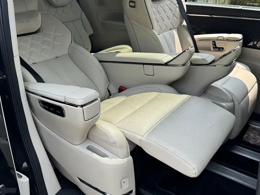 GAC Motor Trumpchi M8 — фото 3