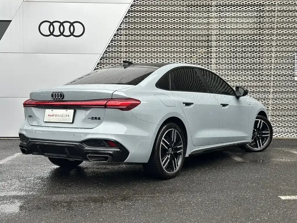 Audi A5L — фото 10