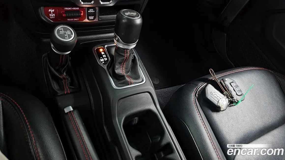 Jeep Wrangler 2021 из KR, фото 9