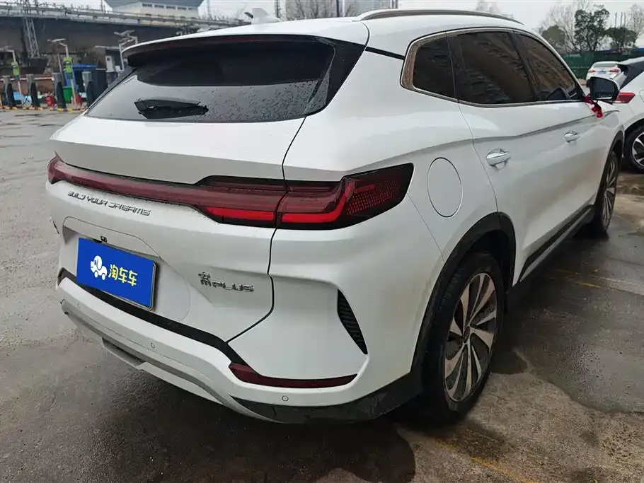 BYD PLUS New Energy — фото 4