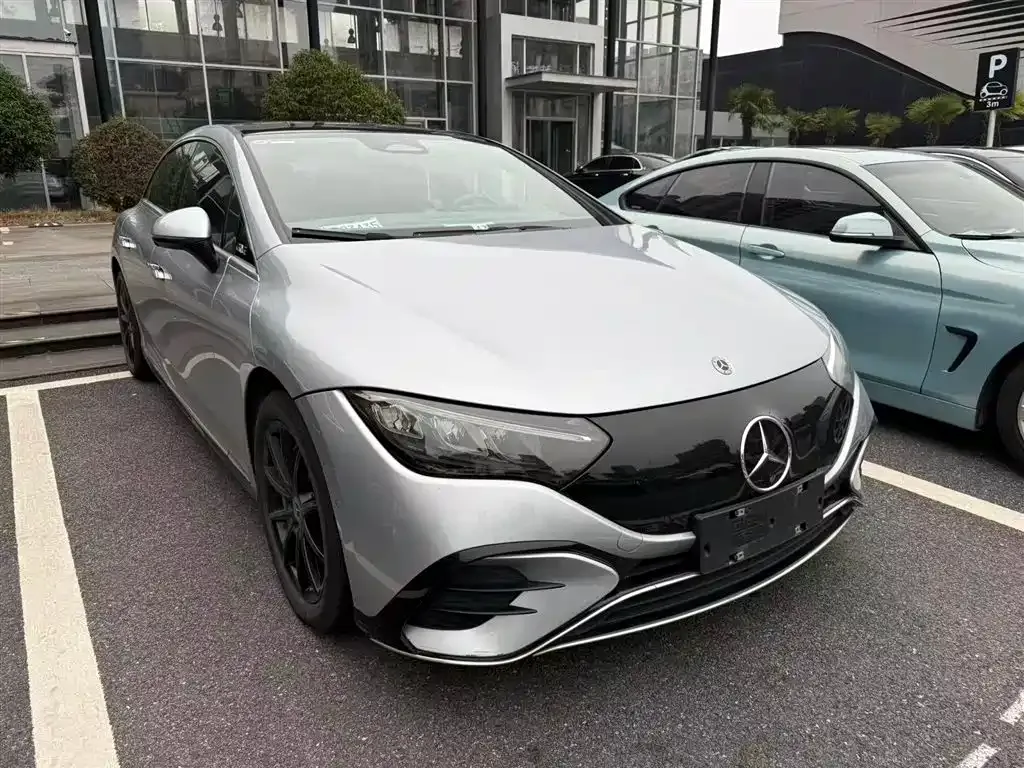 Mercedes-Benz EQE