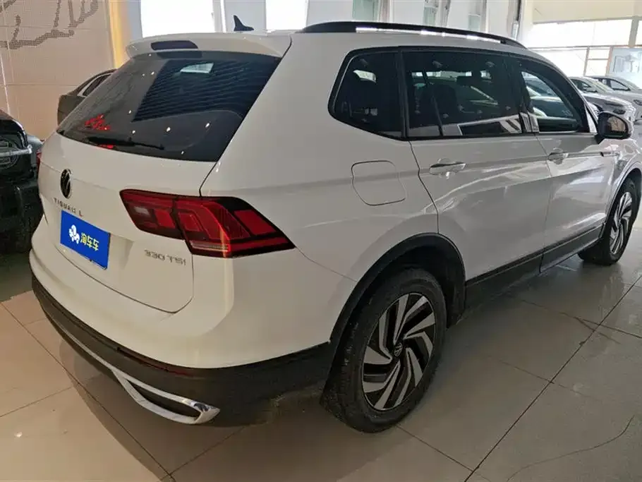 Volkswagen Tiguan L — фото 2