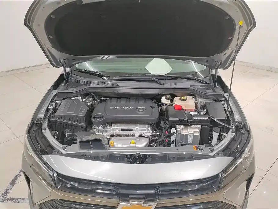 Chevrolet Monza 2025 из CN, фото 10