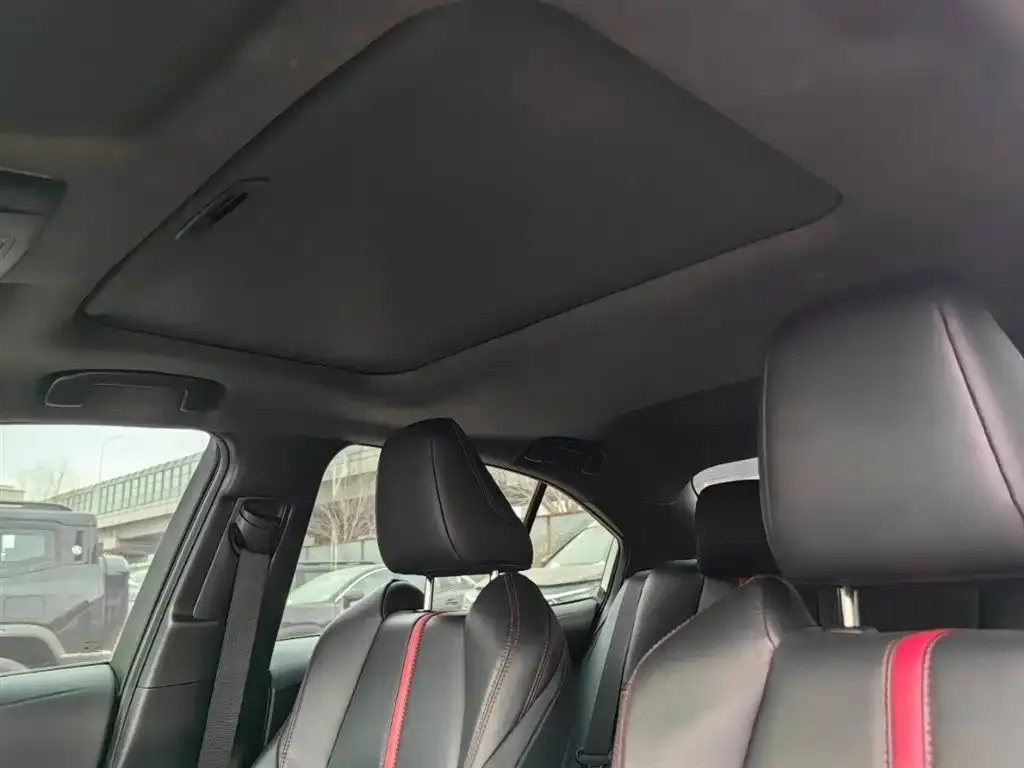 Toyota Levin 2021 из CN, фото 3