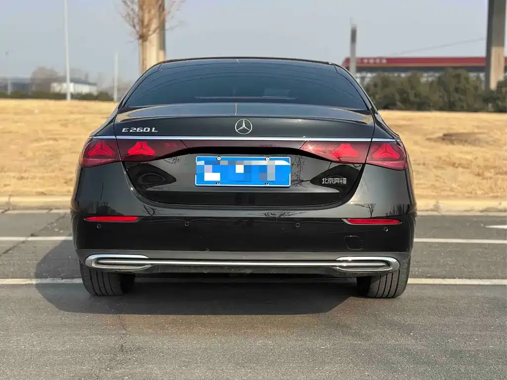 Mercedes-Benz E-Class 2025 из CN, фото 4