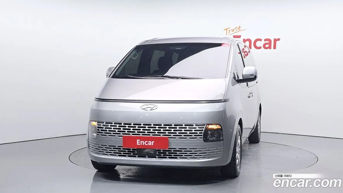 Hyundai Staria 2023 из KR, фото 8