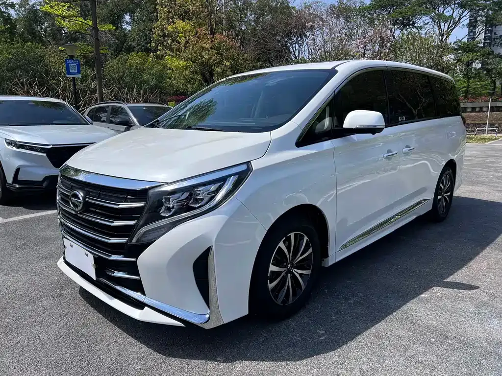 GAC Motor Trumpchi M8 — фото 10