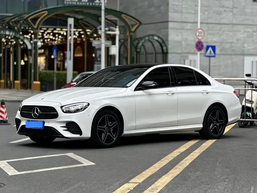 Mercedes-Benz E-Class (Import) — фото 1