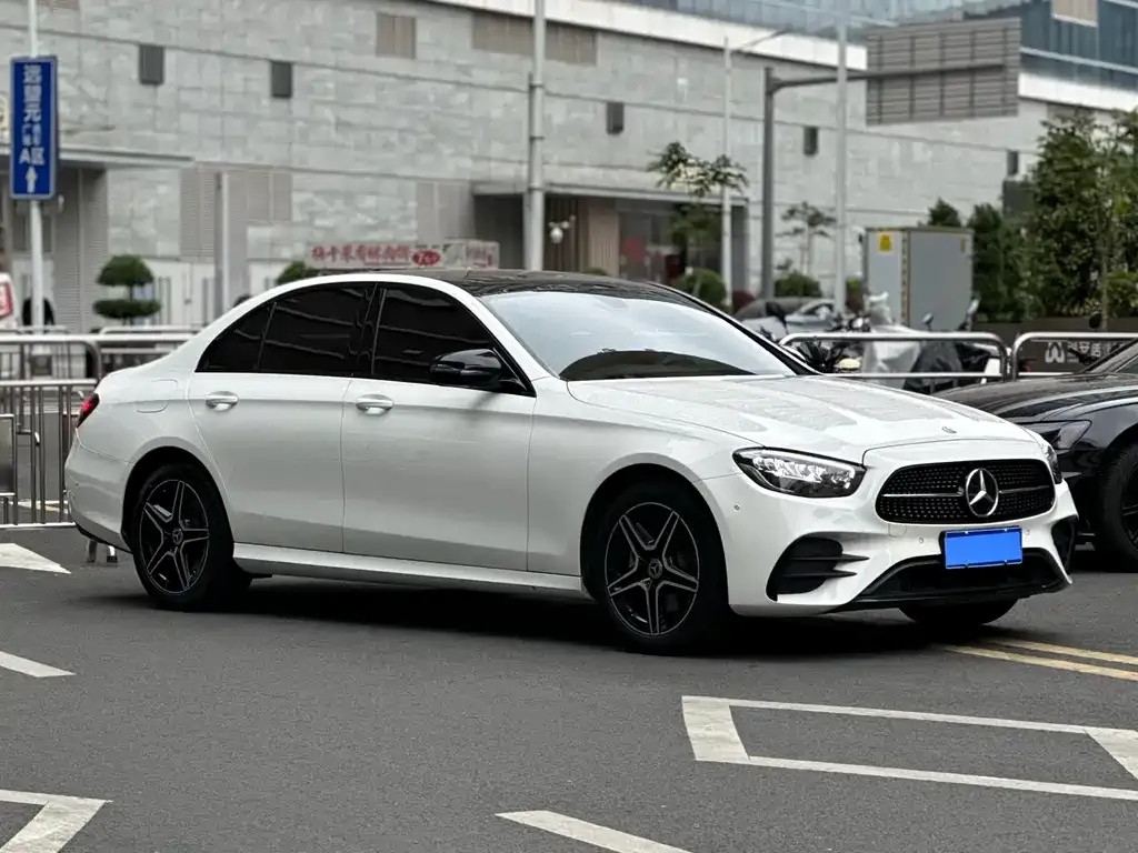 Mercedes-Benz E-Class (Import) — фото 2