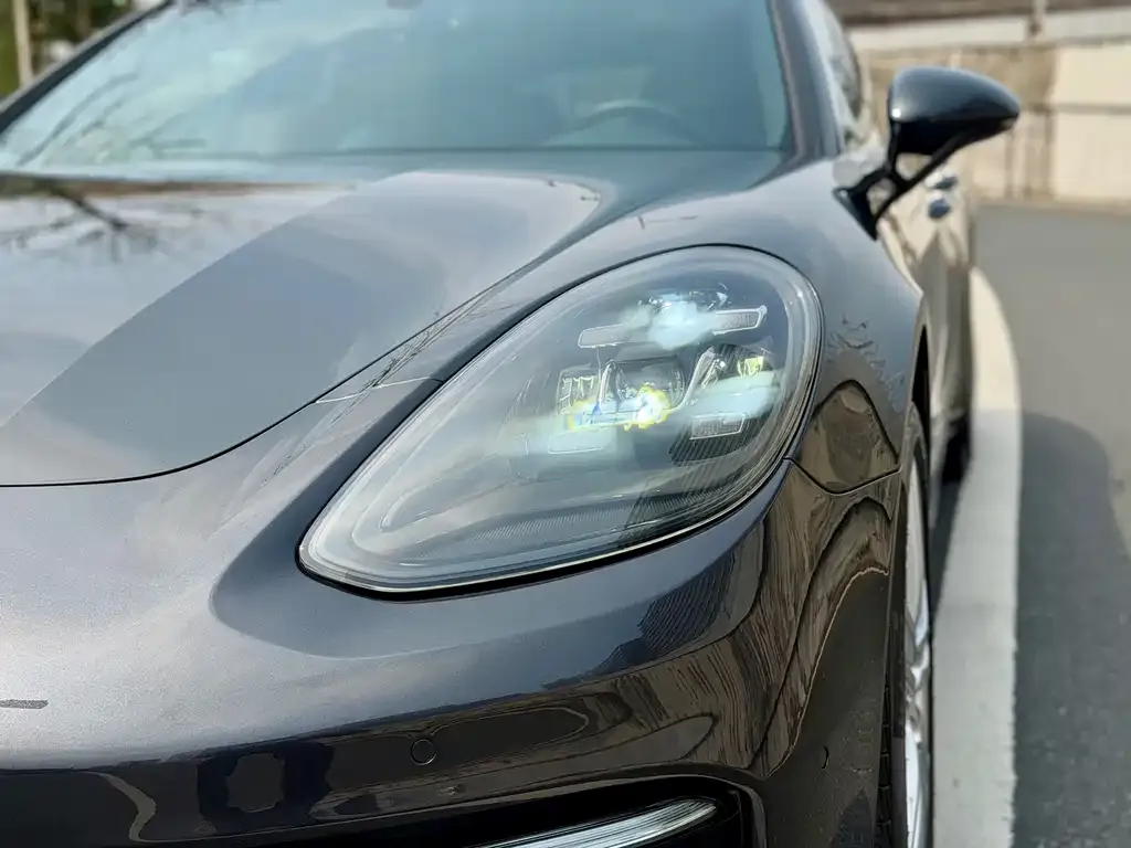 Porsche Panamera — фото 9