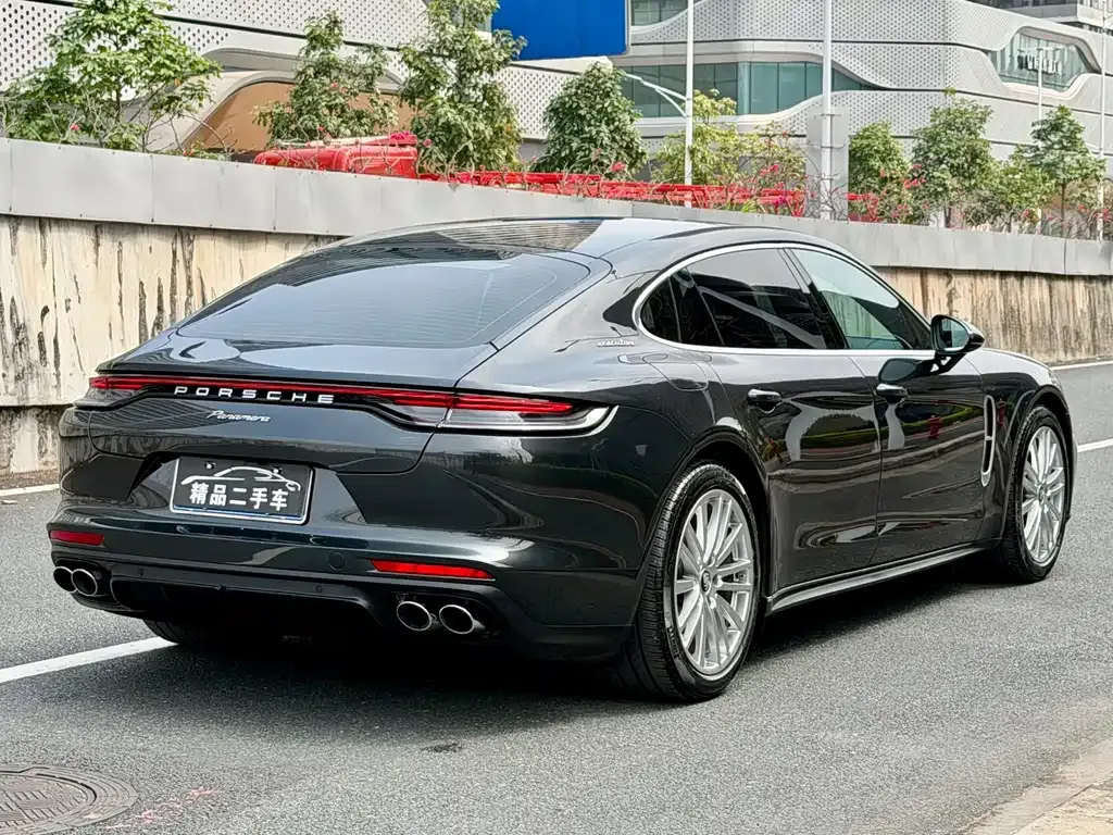 Porsche Panamera — фото 4