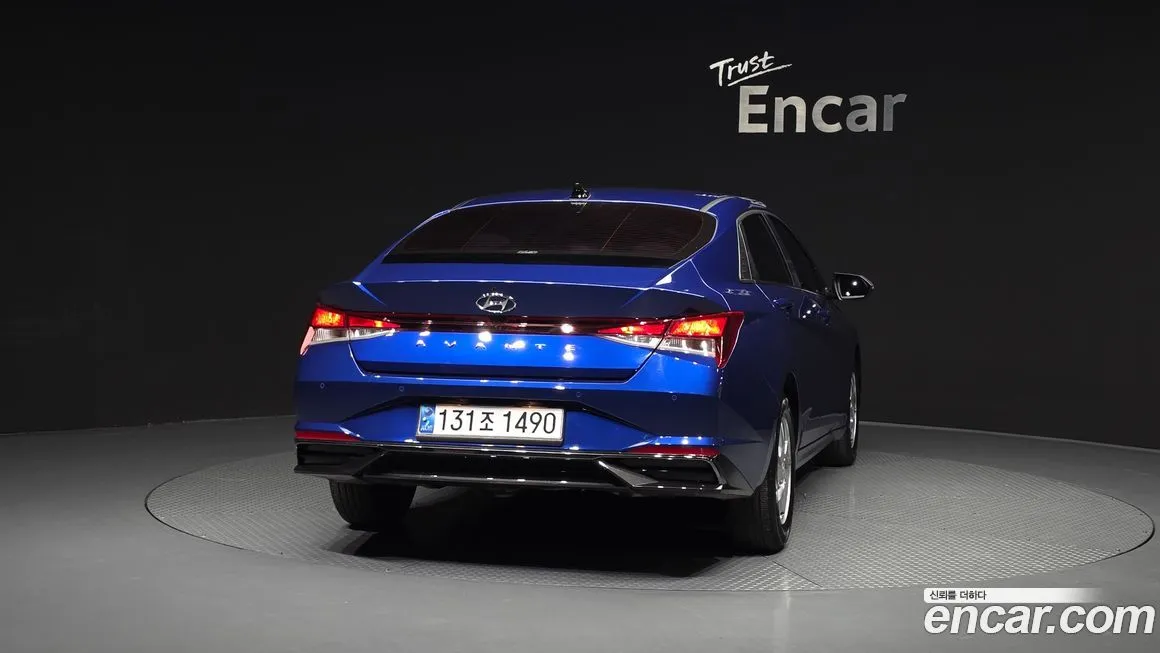 Hyundai AVANTE 2021 из KR, фото 3