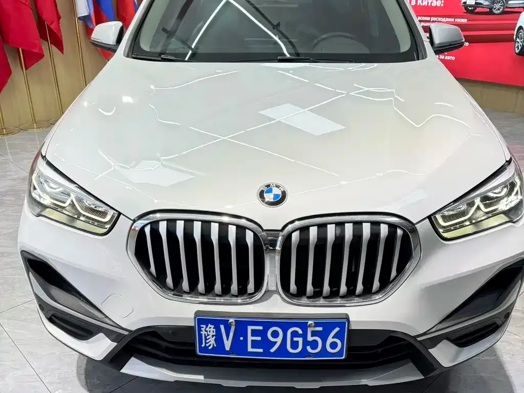 BMW X1 — фото 2