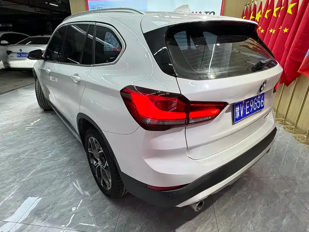 BMW X1 — фото 3