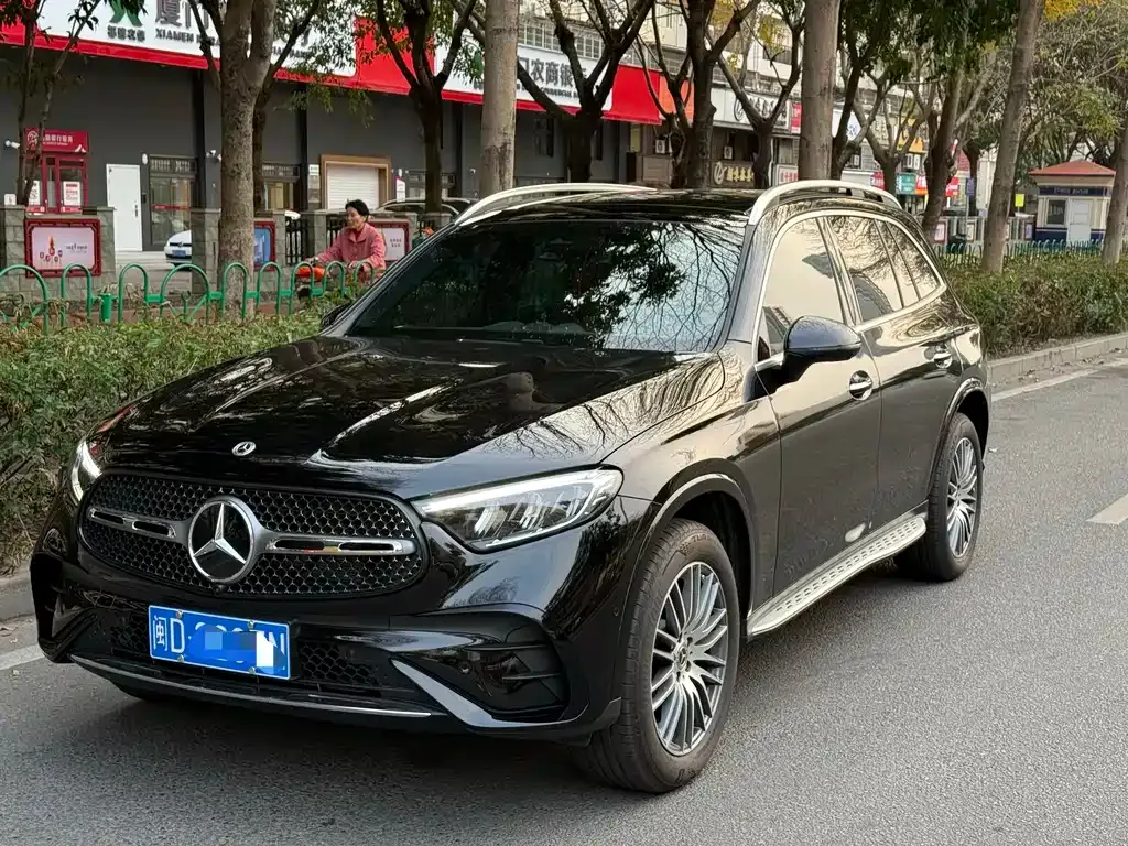 Mercedes-Benz GLC — фото 1