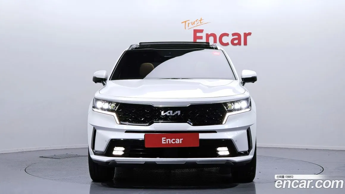 Kia Sorento — фото 5