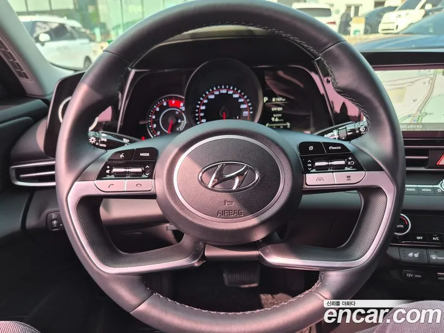 Hyundai AVANTE — фото 6