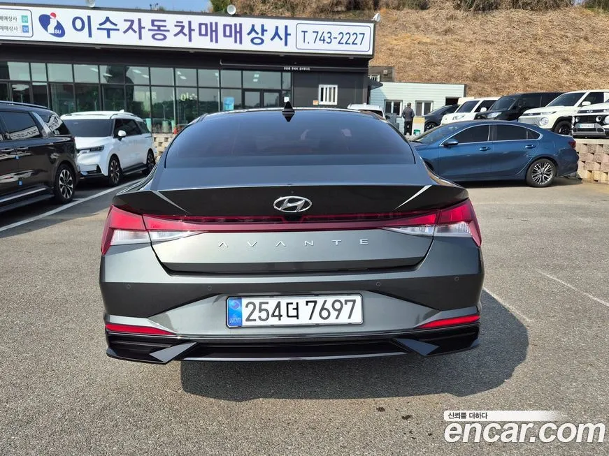 Hyundai AVANTE — фото 8
