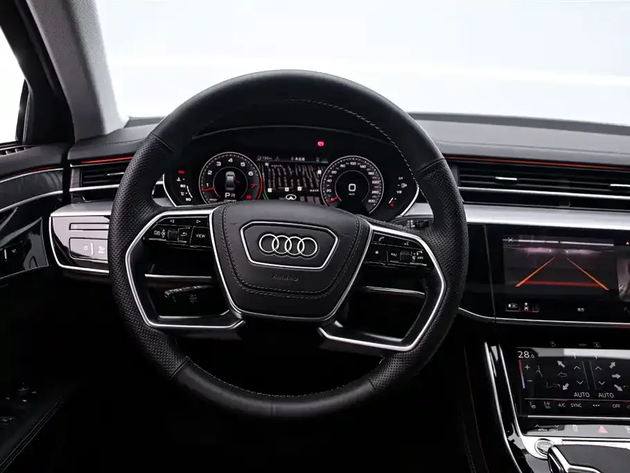 Audi A8 2024 из CN, фото 8