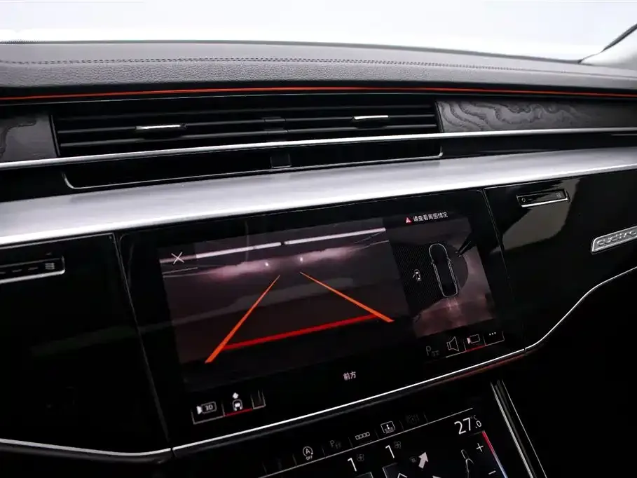 Audi A8 2024 из CN, фото 9