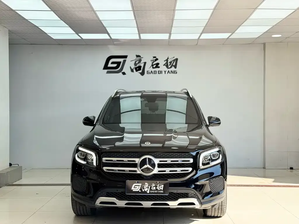 Mercedes-Benz GLB — фото 6