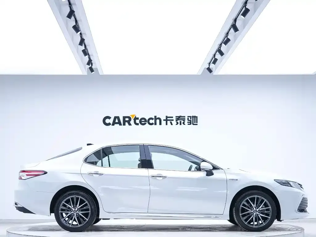 Toyota Camry 2024 из CN, фото 6