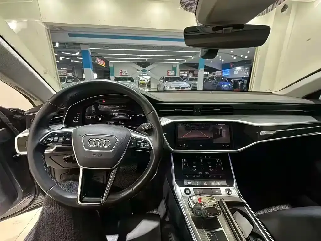 Audi A7 — фото 5