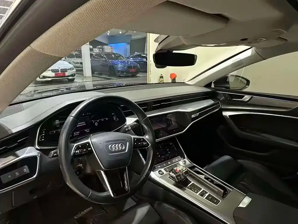 Audi A7 — фото 8