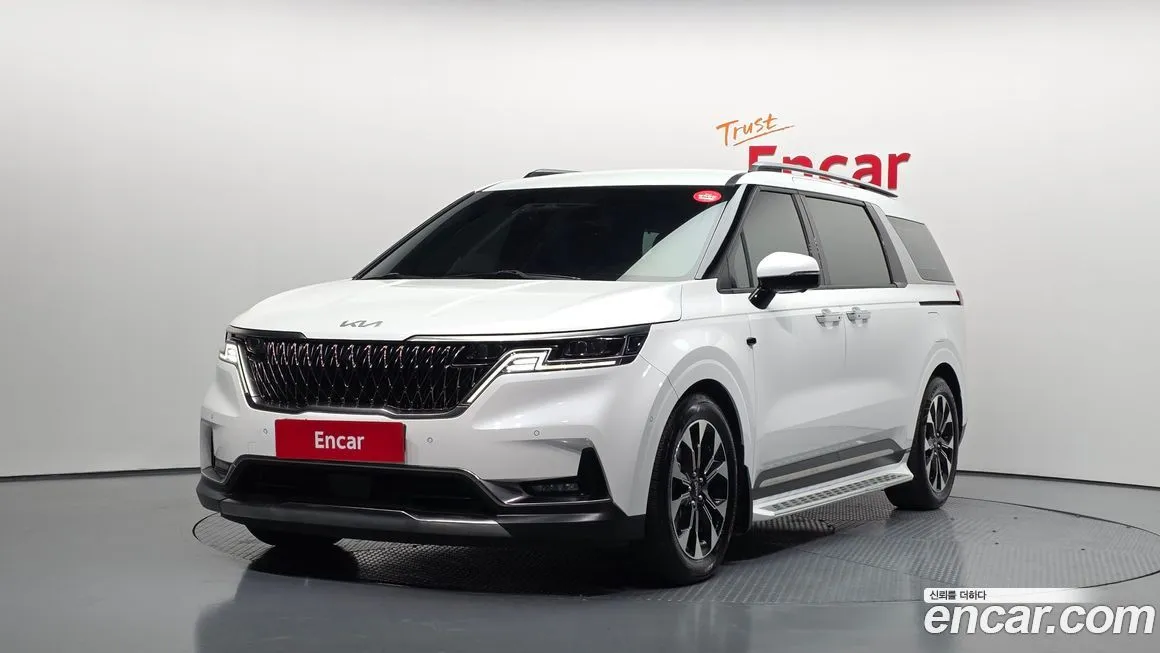Kia Carnival 2023 из KR, фото 1