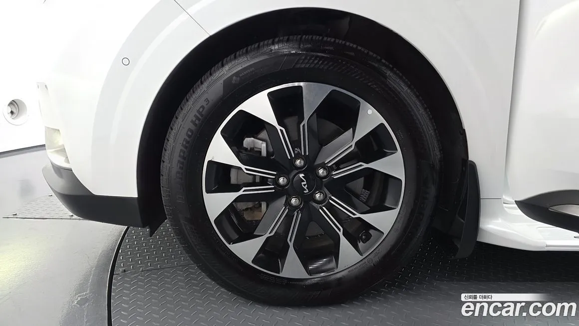 Kia Carnival 2023 из KR, фото 6