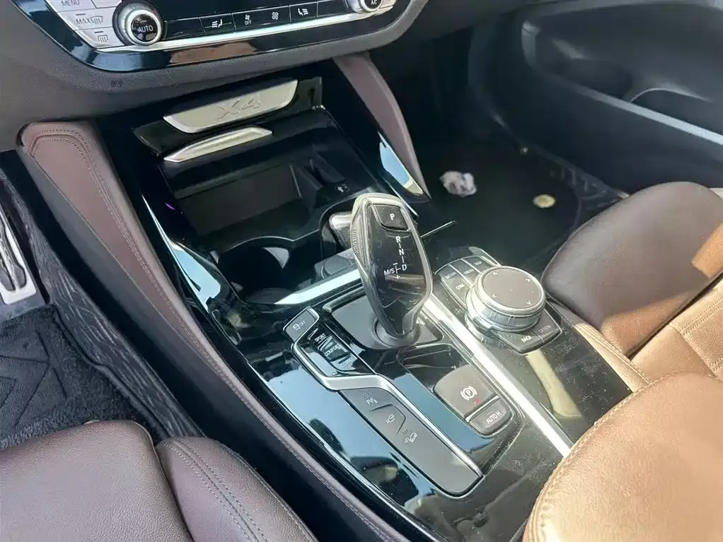 BMW X4 2021 из CN, фото 9