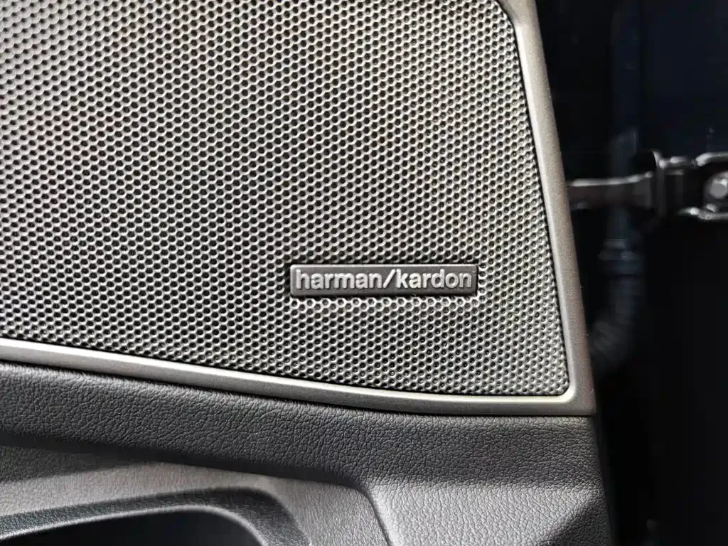 BMW 3 Series — фото 7