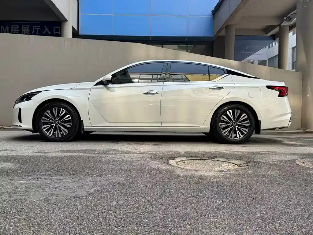 Nissan Teana 2023 из CN, фото 7