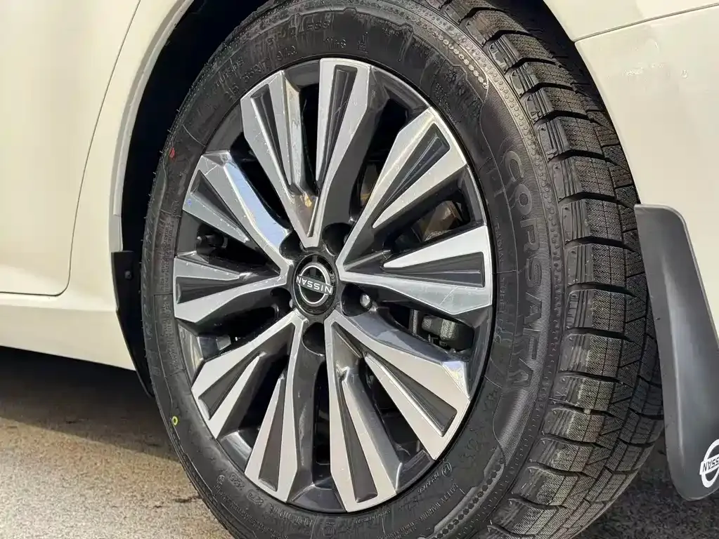 Nissan Teana 2023 из CN, фото 5