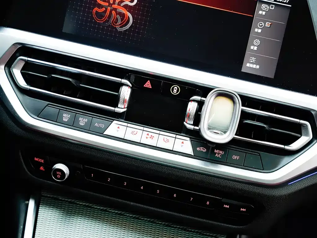 BMW 3 Series — фото 10