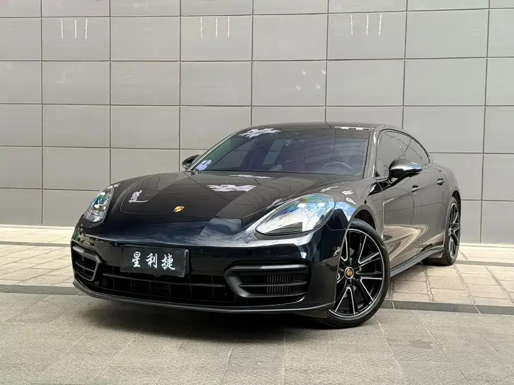 Porsche Panamera 2023 из CN, фото 1
