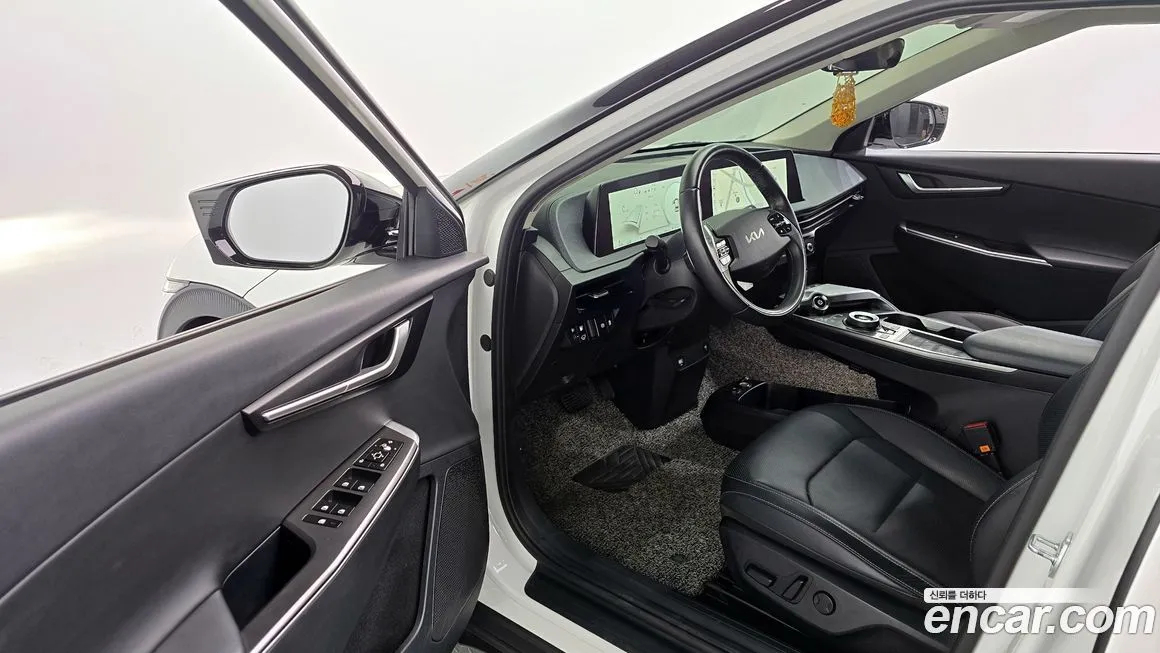 Kia EV6 2022 из KR, фото 10