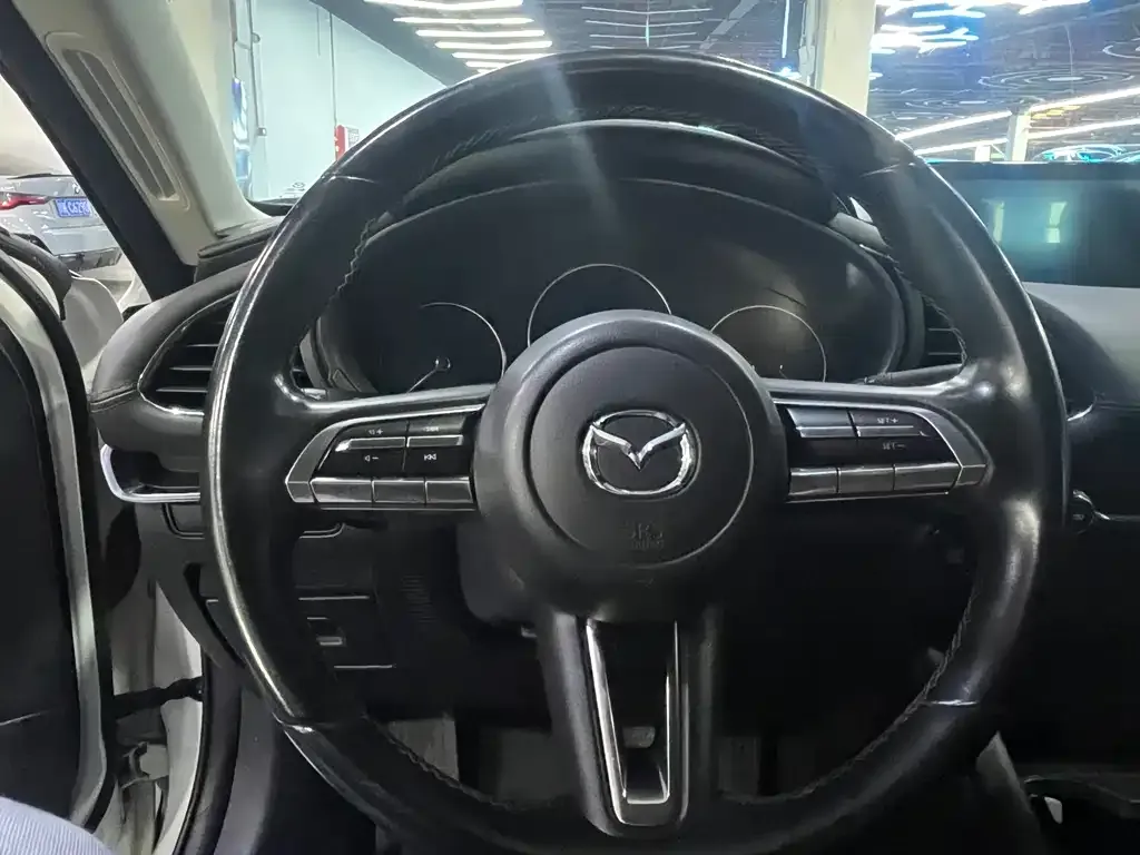 Mazda 3 Axela 2022 из CN, фото 4