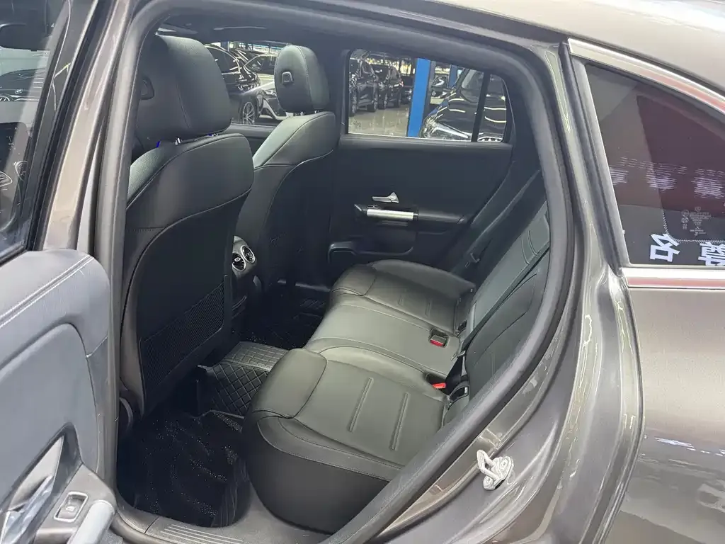 Mercedes-Benz GLA 2022 из CN, фото 2